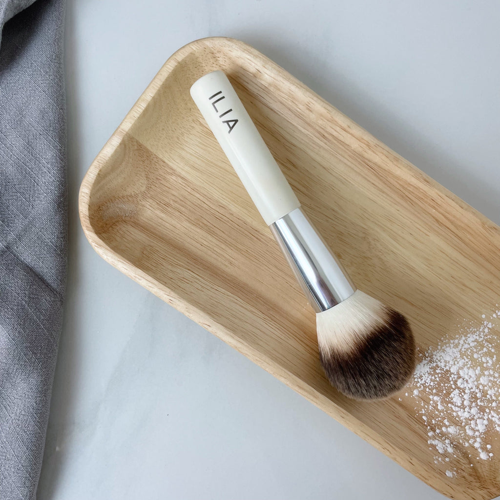 ILIA Finishing Powder Brush